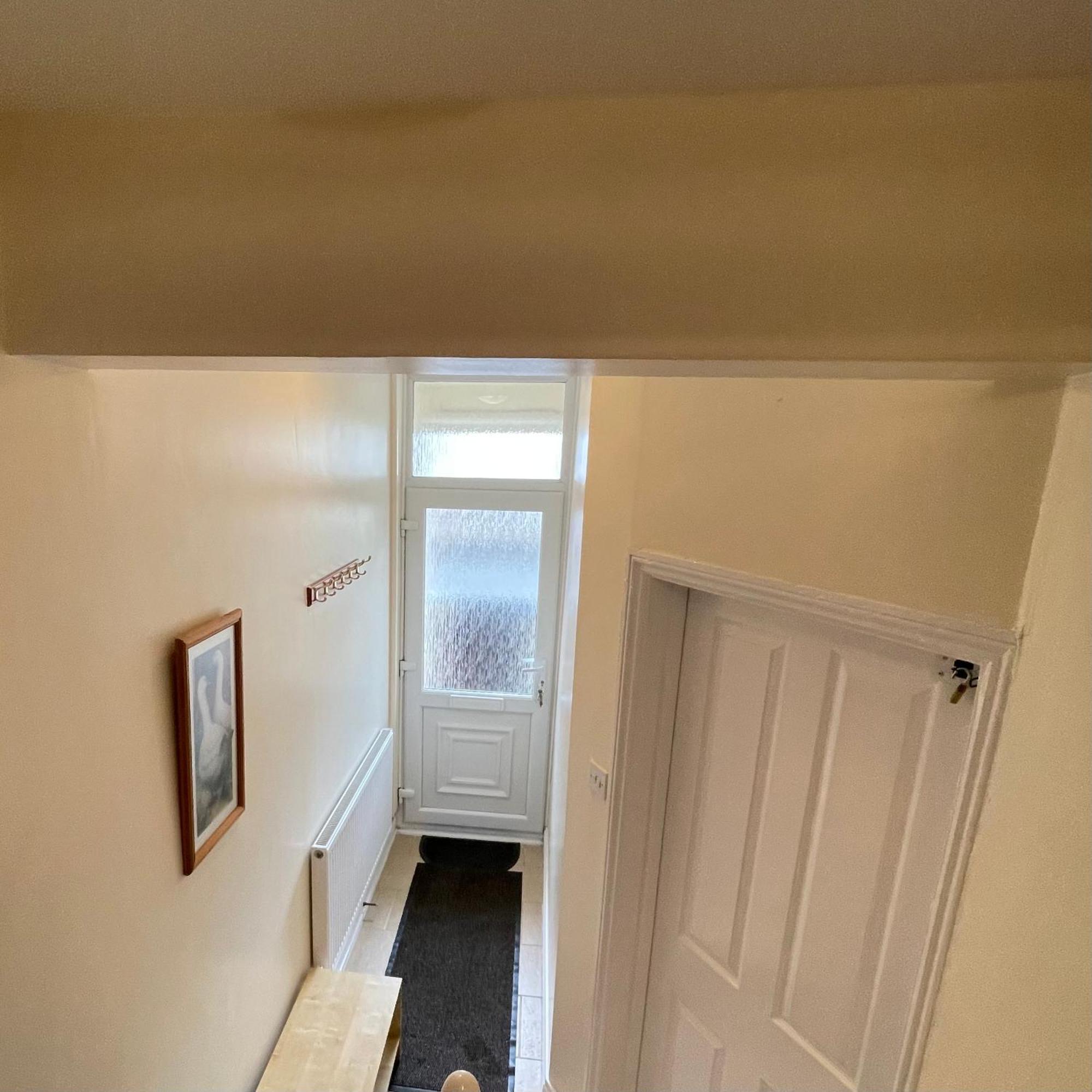 Beanies Lornestreet Four Bed House Apartment Swindon Exterior photo